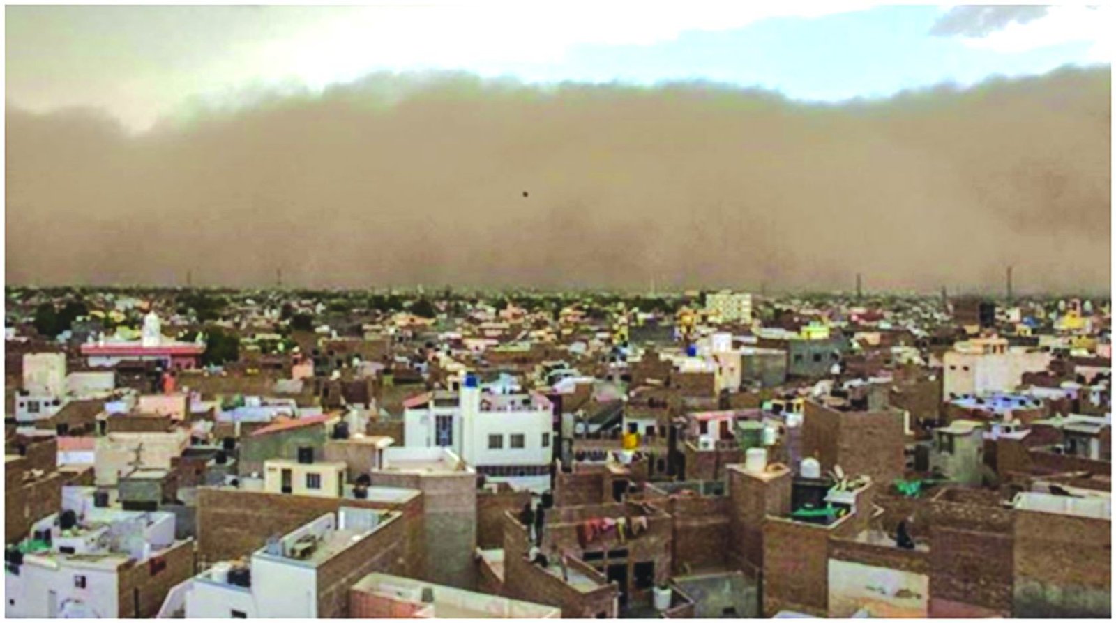 ઉત્તર ભારતમાં વિનાશક ધૂળના તોફાનથી ૧૦૦થી વધુનાં મોત
