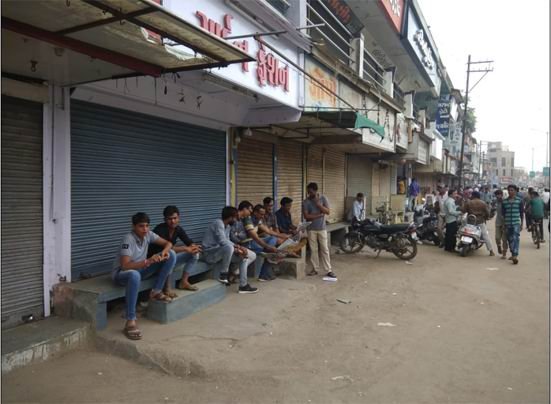 પાટણ શહેરના બજારો જડબેસલાક  બંધ : પ કાર્યકરોની અટકાયત