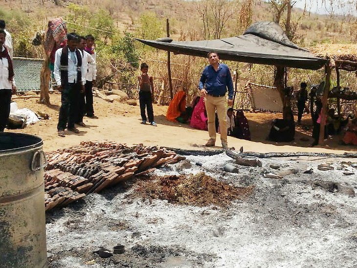 અમીરગઢના ભેદલા ગામે ઝૂંપડામાં આગ લાગતાં બે બાળકો બળીને ભડથું